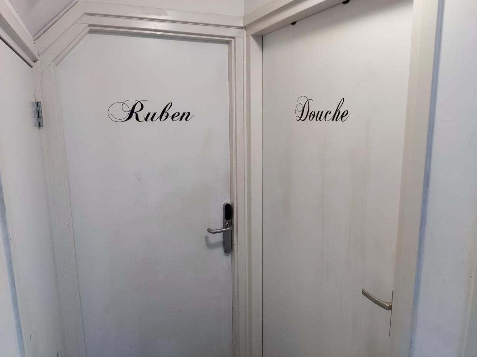 Thuis Bij Schell ロッテルダム 部屋 写真